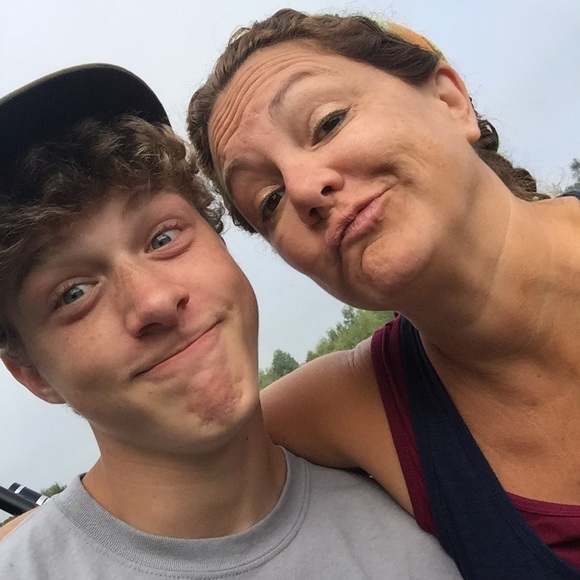 Meet your Posher, Kathy - Picture 5 of 12